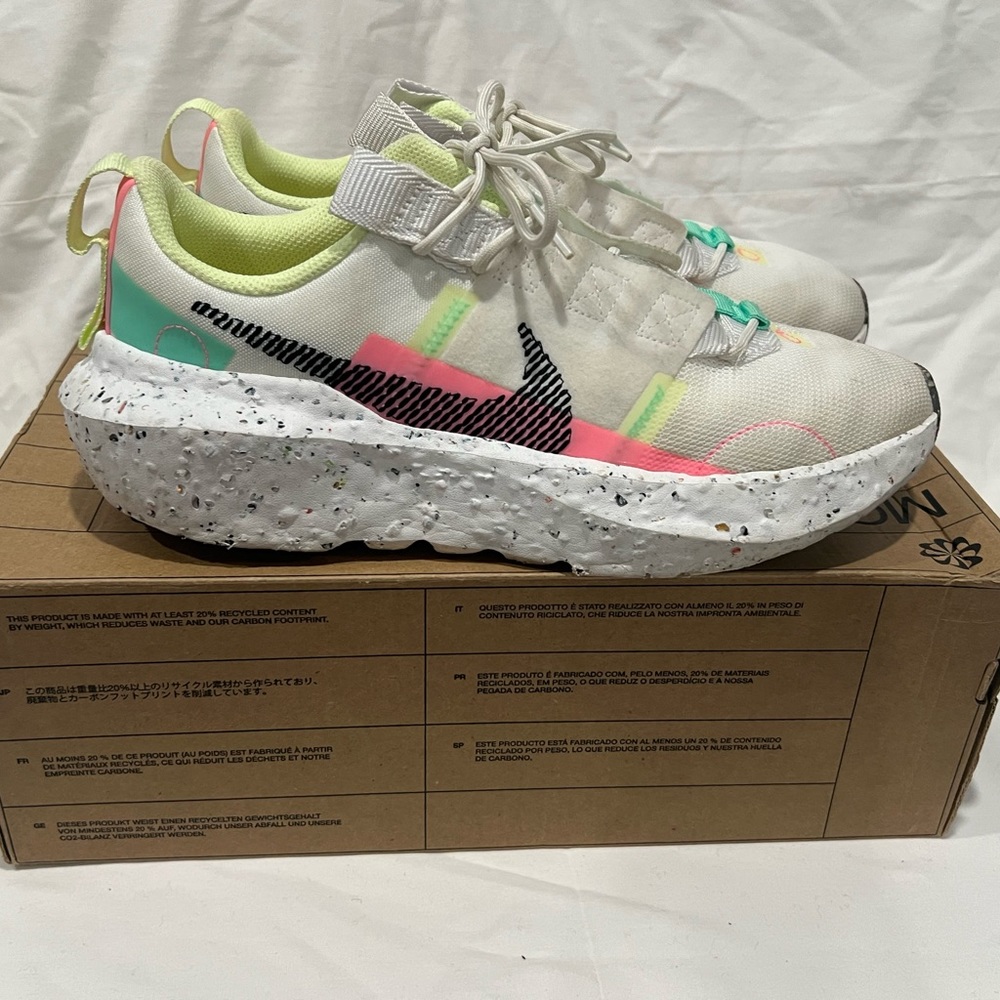 Women’s Nike crater impact